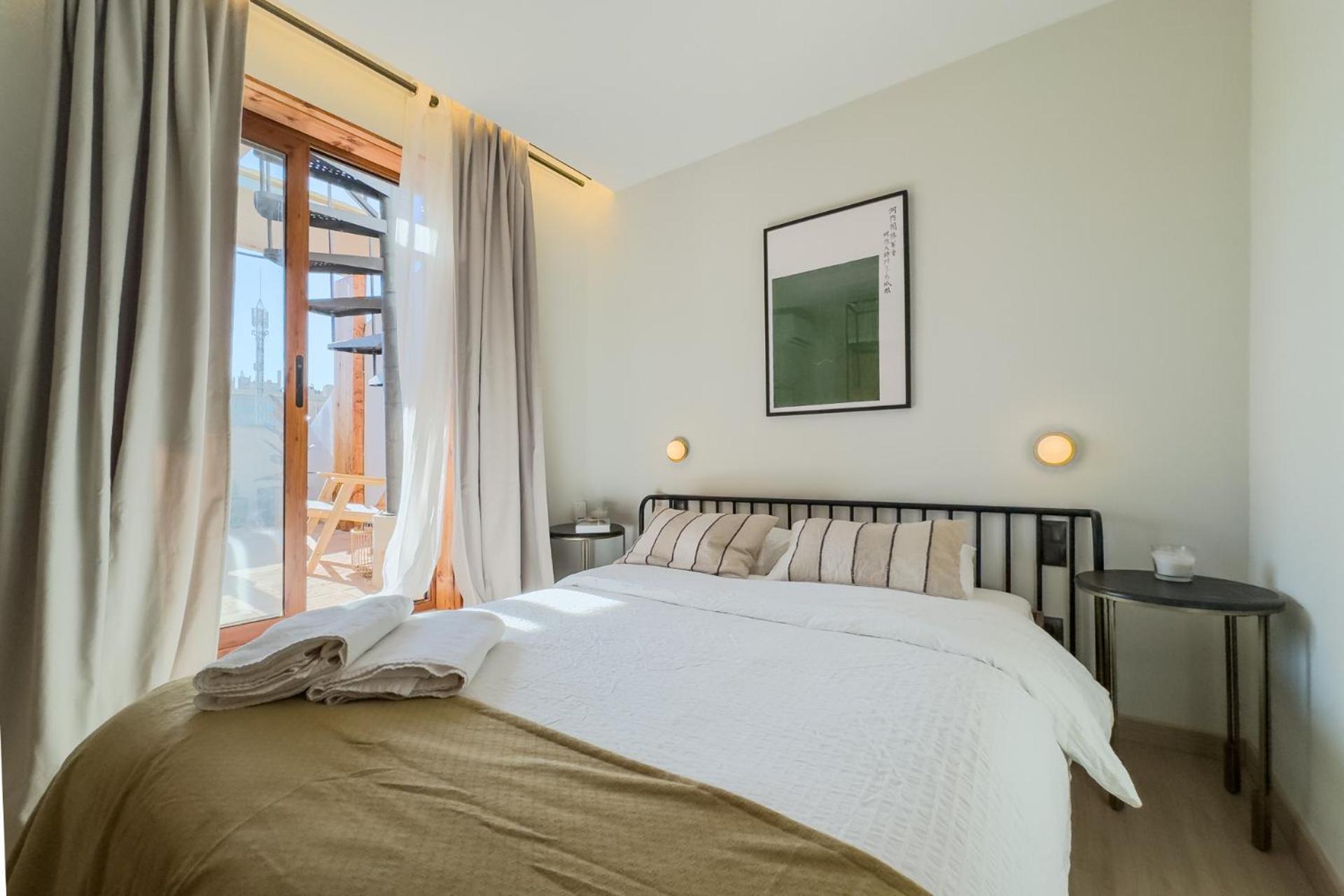 Oasis Apartments & Studios Old Town Center Барселона Екстер'єр фото