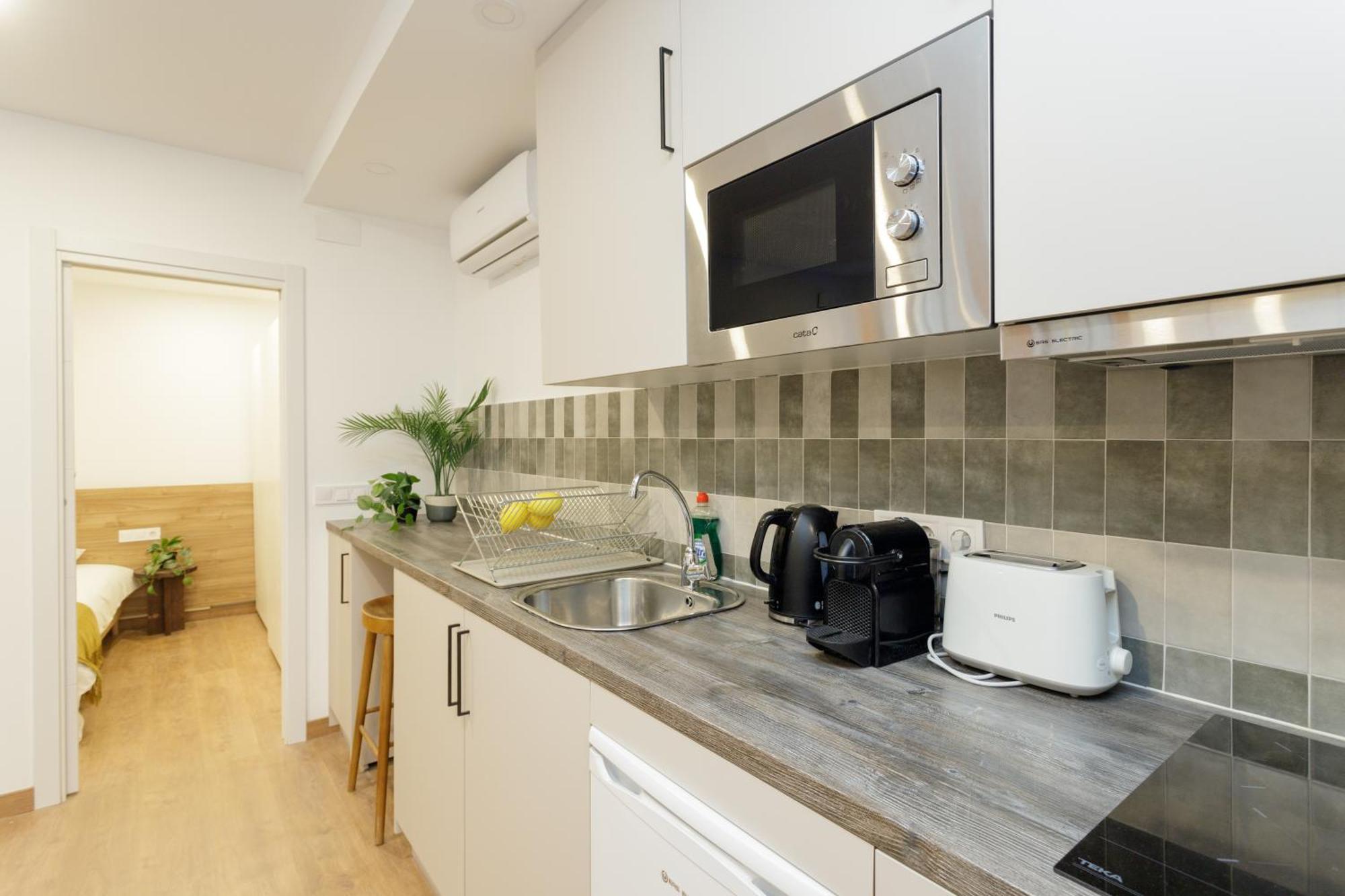 Oasis Apartments & Studios Old Town Center Барселона Екстер'єр фото